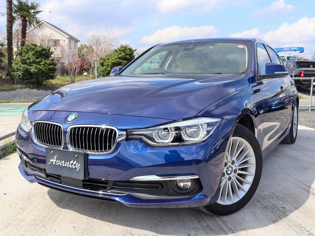 BMW 3 Series sedan