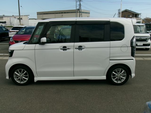 N BOX CUSTOM