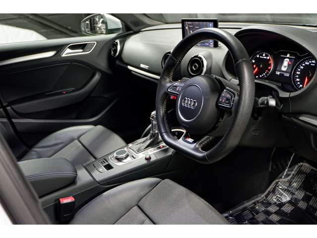 AUDI A3 Sedan