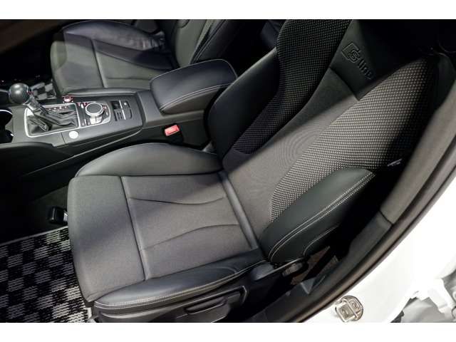 AUDI A3 Sedan