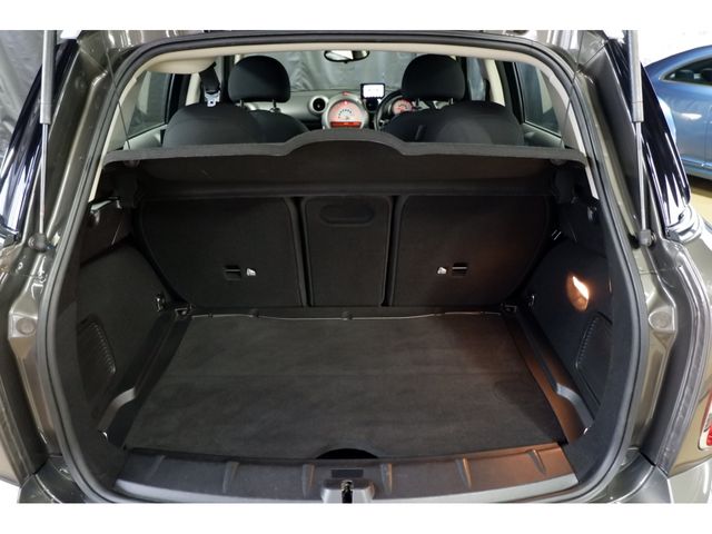 BMW MINI COOPER S CROSSOVER