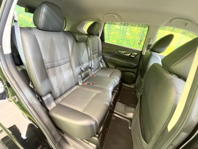 X-TRAIL 2WD
