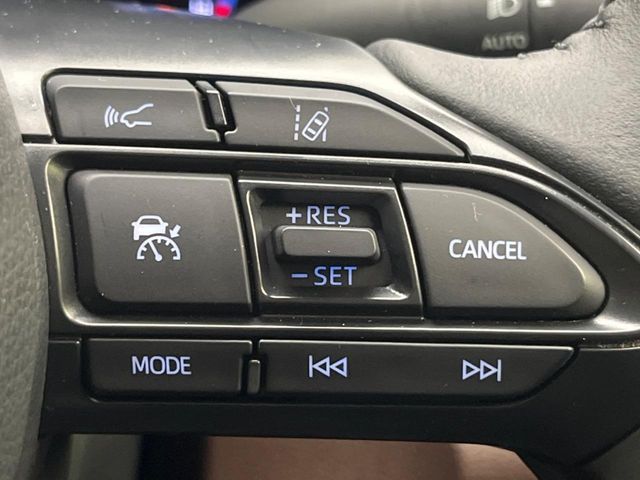 YARIS CROSS HYBRID