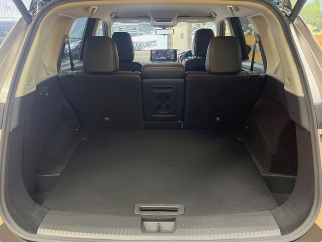 X-TRAIL HYBRID 4WD