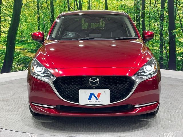 MAZDA2