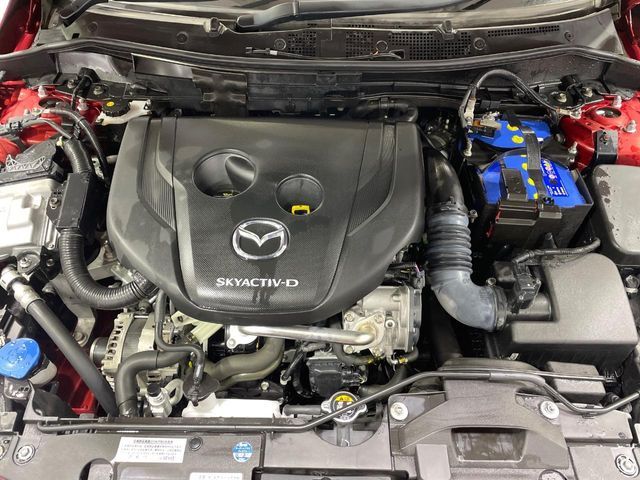 MAZDA2