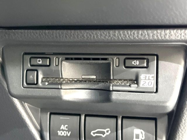 PRIUS 4WD