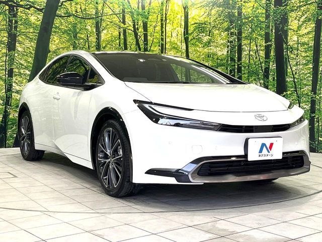 PRIUS 4WD