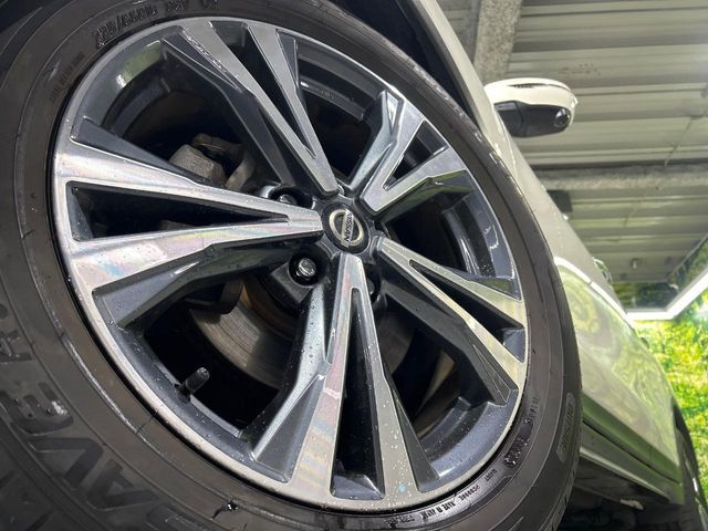 X-TRAIL 4WD