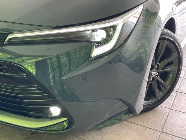 COROLLA TOURING HYBRID