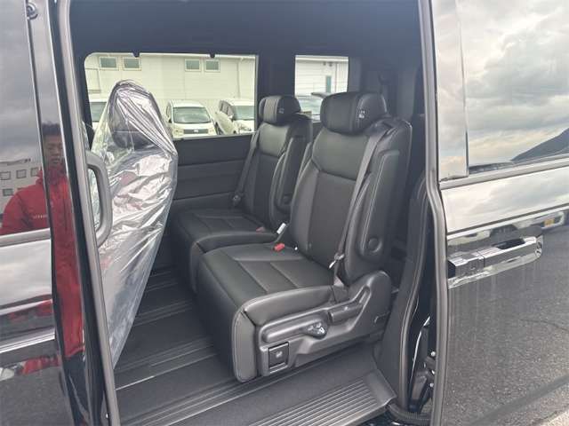 STEPWAGON e:HEV SPADA