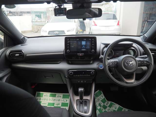 YARIS HYBRID