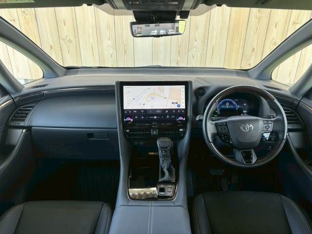 ALPHARD hybrid 4WD
