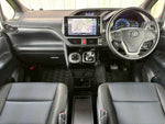 VOXY HYBRID