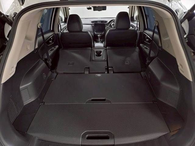 X-TRAIL 4WD
