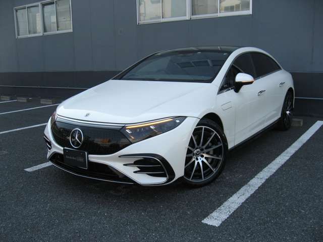 MERCEDES BENZ EQS