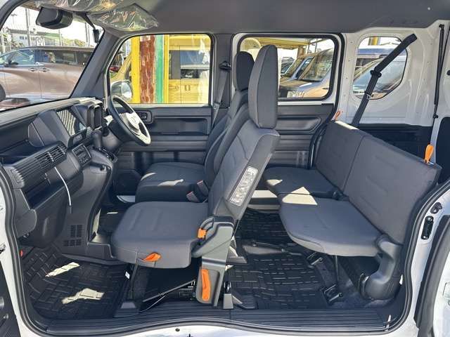 N-VAN
