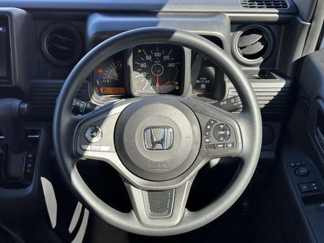 N-VAN