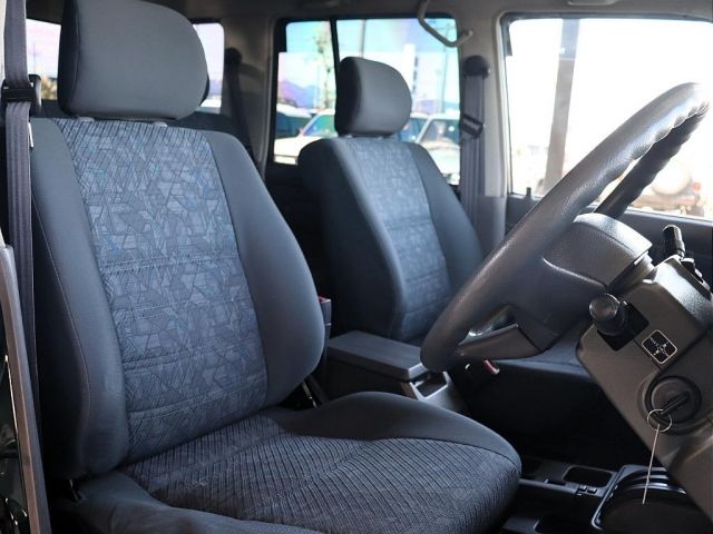 LANDCRUISER 70