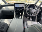 VELLFIRE HYBRID