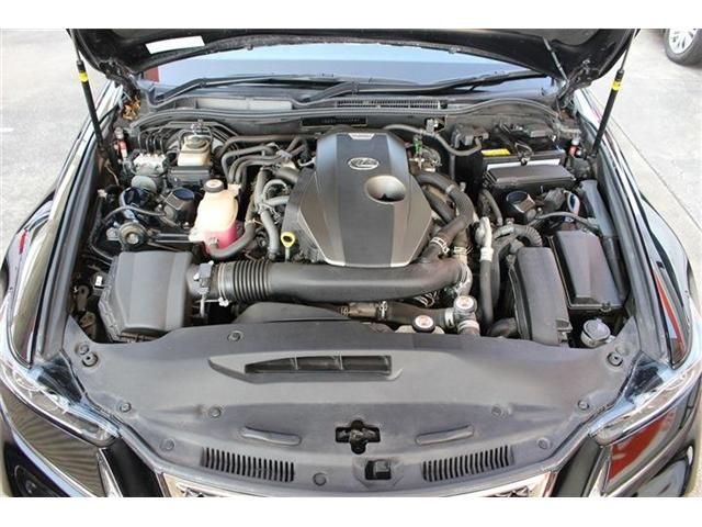 LEXUS IS200t