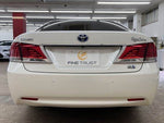 CROWN sedan hybrid