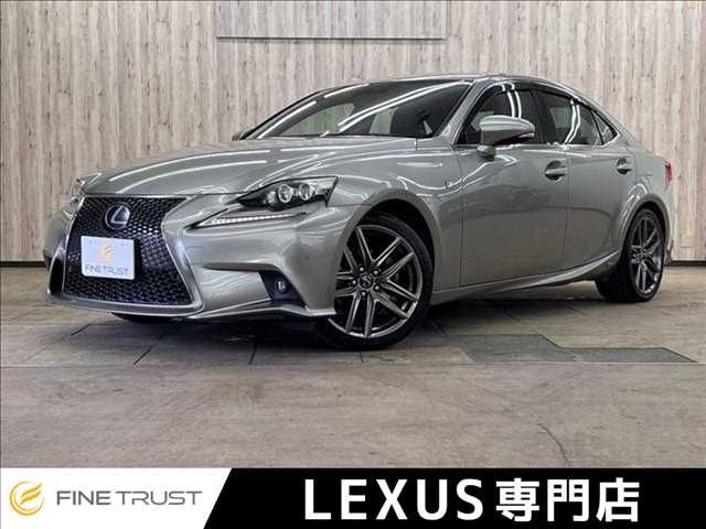 LEXUS IS300h