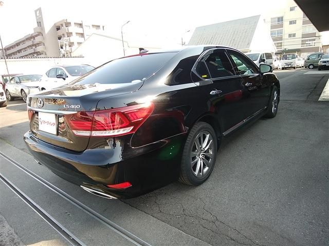LEXUS LS460