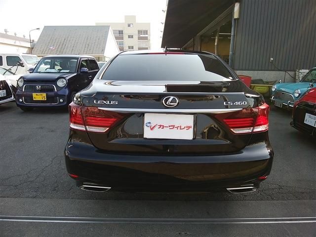 LEXUS LS460