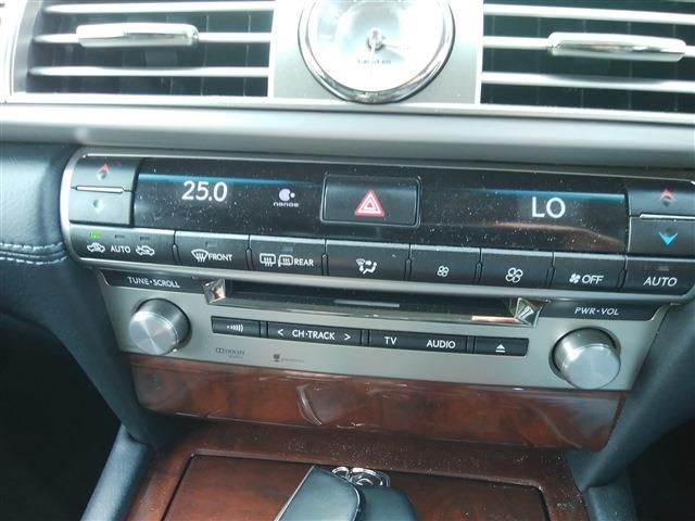 LEXUS LS460