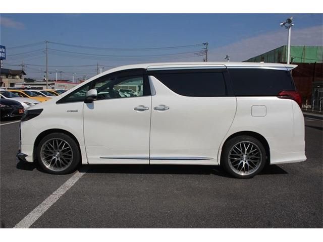 ALPHARD hybrid 4WD