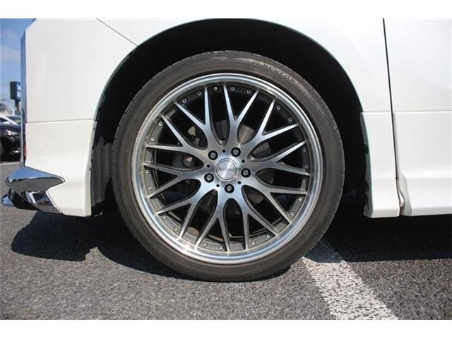 ALPHARD hybrid 4WD