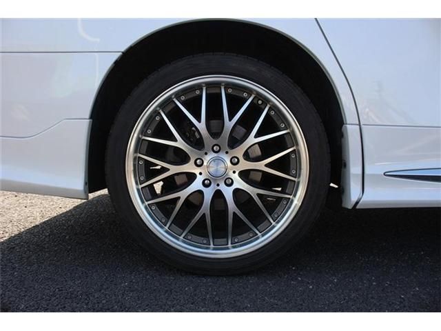 ALPHARD hybrid 4WD