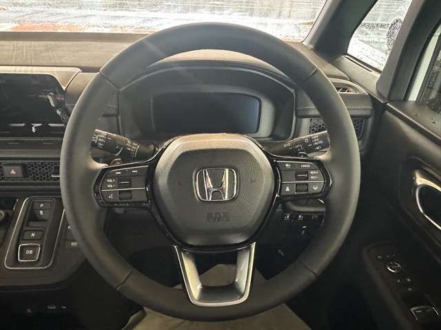 STEPWAGON e:HEV SPADA