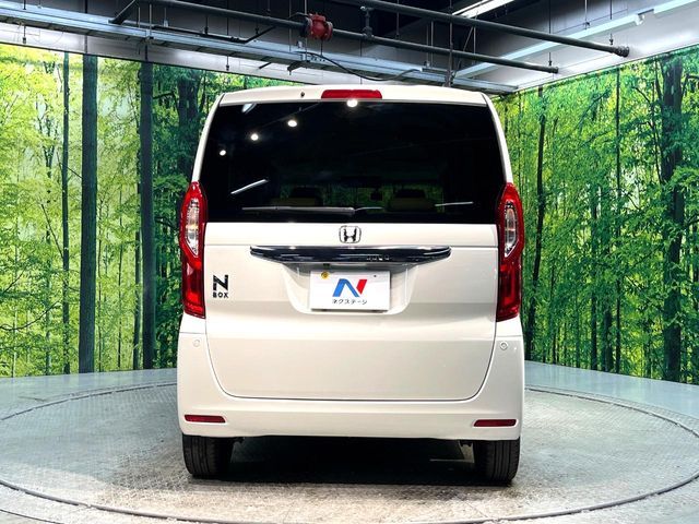 N BOX