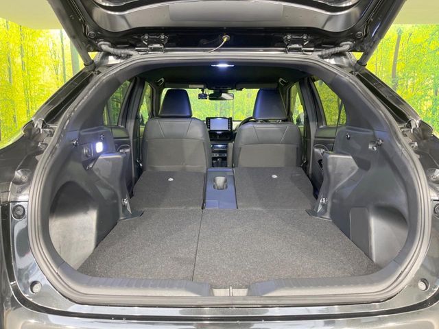 YARIS CROSS HYBRID