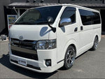 REGIUSACE 2WD van