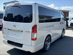 REGIUSACE 2WD van