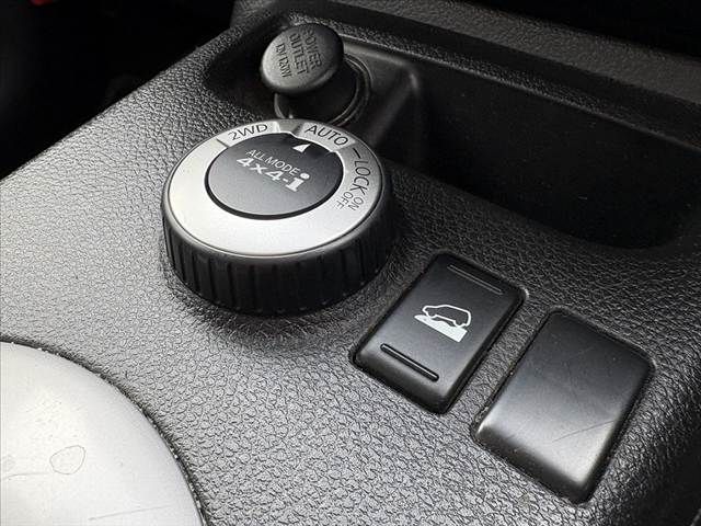 X-TRAIL 4WD