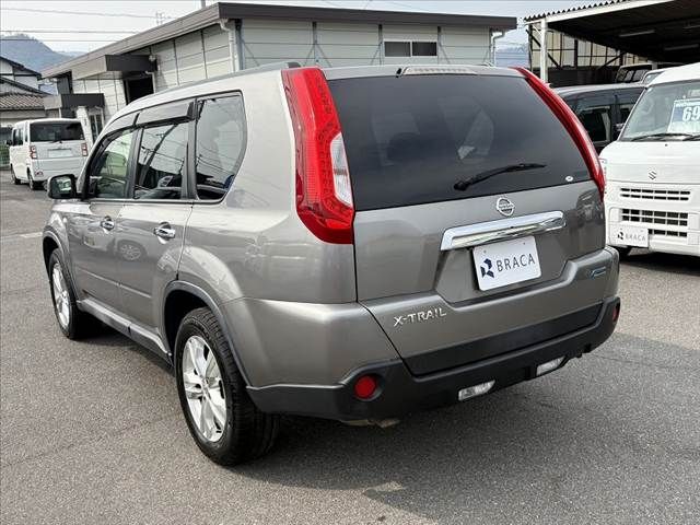 X-TRAIL 4WD