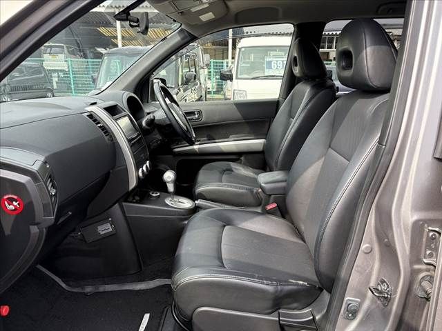 X-TRAIL 4WD