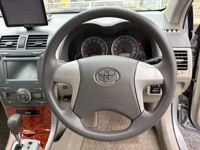 COROLLA AXIO