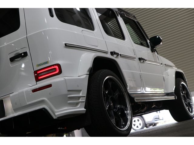 MERCEDES BENZ G-Class