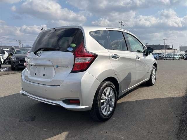 NOTE 4WD