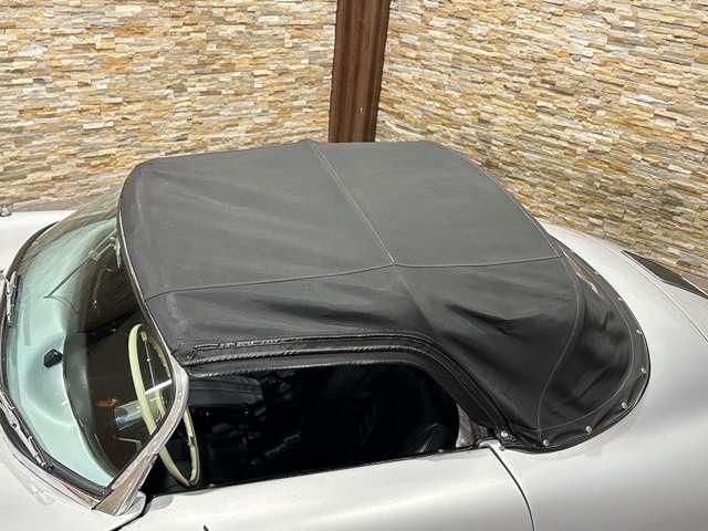 PORSCHE 356