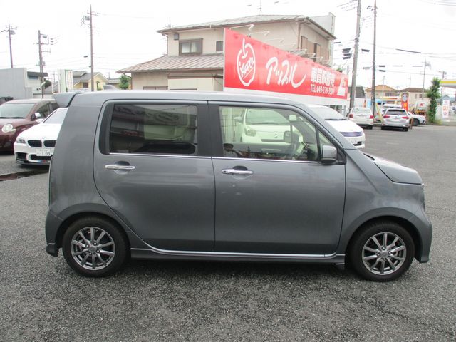 N-WGN CUSTOM
