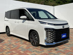 VOXY HYBRID