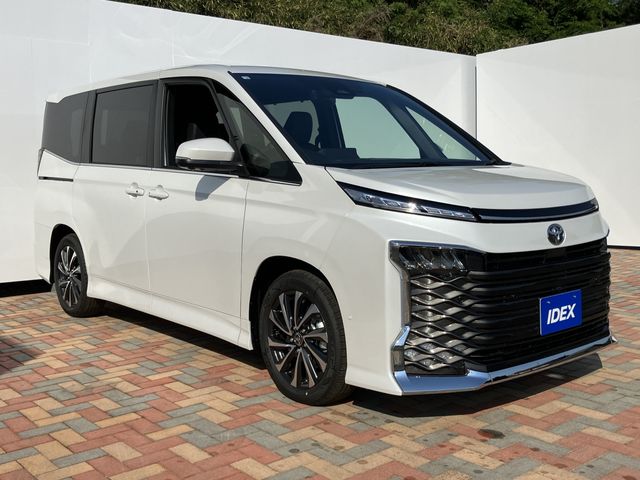 VOXY HYBRID