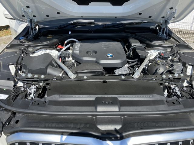 BMW 5 Series sedan