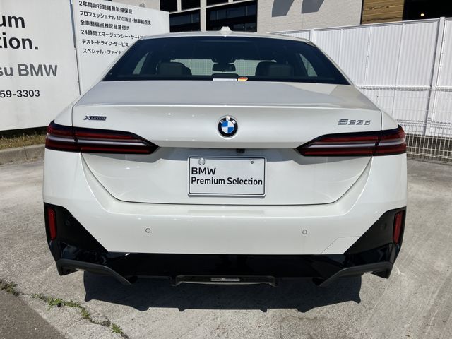 BMW 5 Series sedan